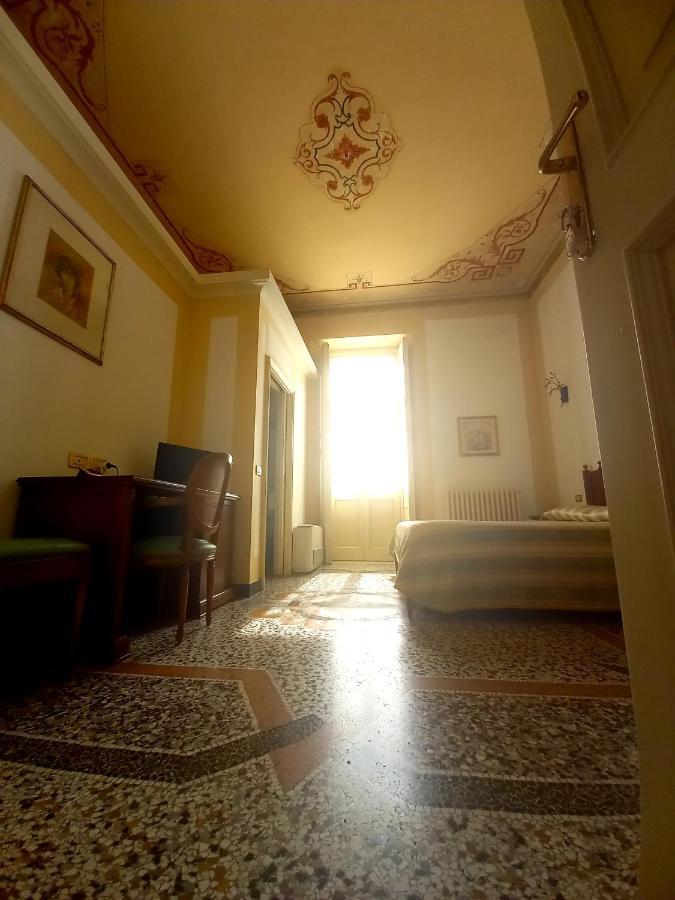 Villa Viola Tortona Exterior foto